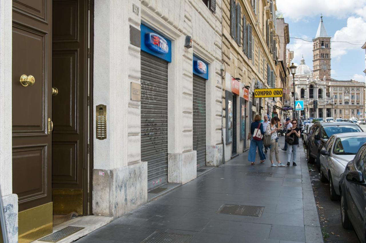 Rhoome Holiday Rome Exterior photo
